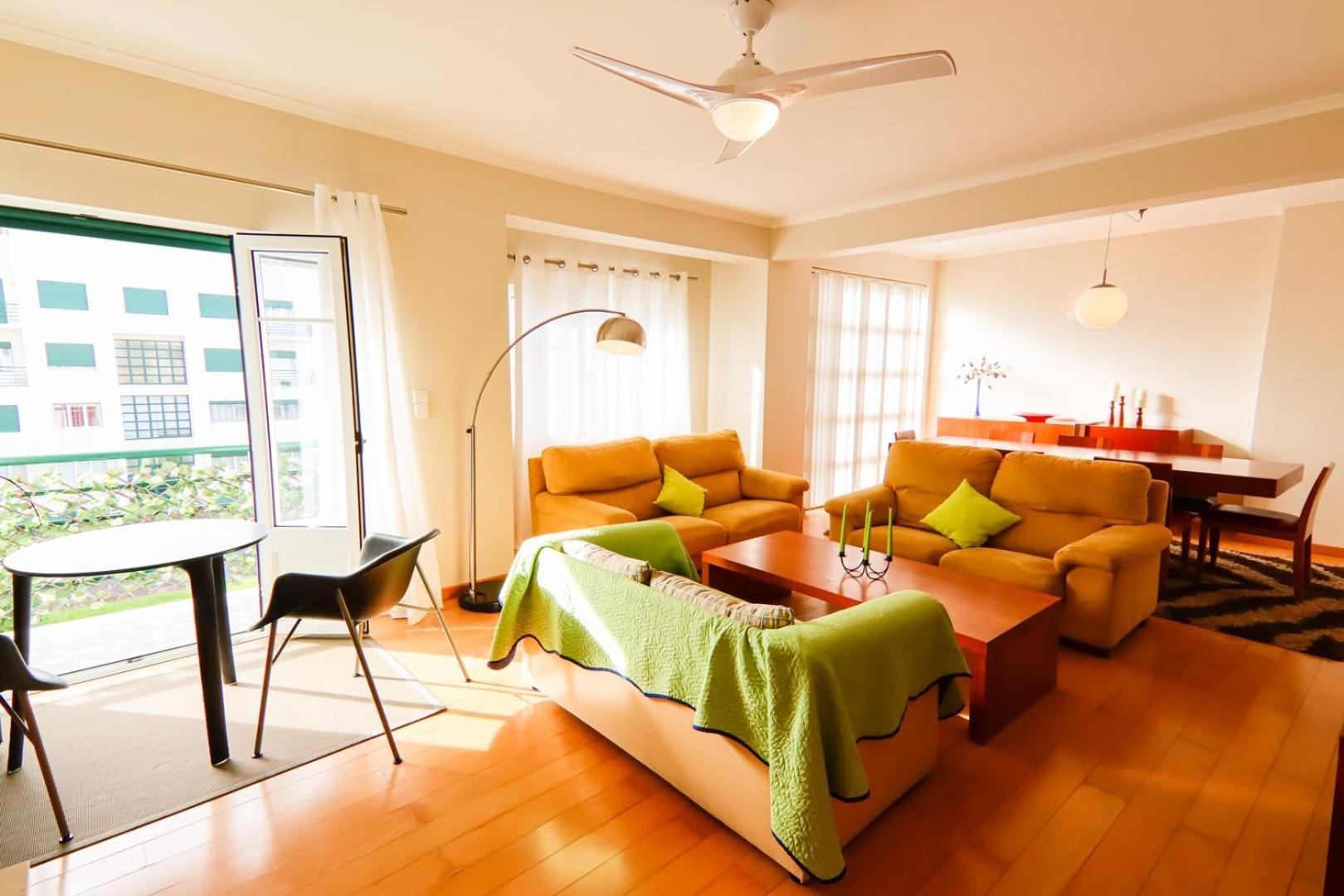 Welcomebuddy - Beatrice Downtown City Flat Ponta Delgada Esterno foto